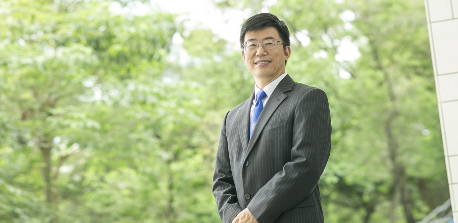 Prof Limin Zhang